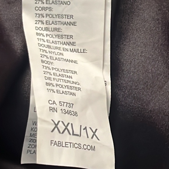 New Fabletics Motion365+ Shine Jumpsuit Black Size XXL/1X Faux Leather Catsuit - Picture 15 of 16